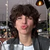 Daiana.