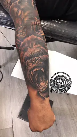 Adding to this animal sleeve I been working on  #briangonzales #inkslingers #nofilter #kingkong #tattoo
