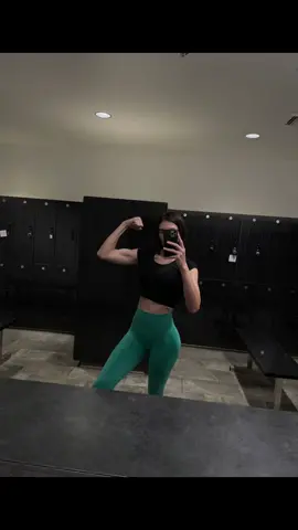 This years goal is to build the booty. 🔥 #routine #Fitness #FitTok #75hard #legday