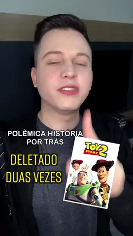 O dia que Toy Story 2 foi deletado… DUAS VEZES!!!! #toystory #lightyear #buzzlightyear #disneybrasil #toystory2 #segredos #desenhosanimados #pixarbr