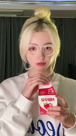 아니ㅋㅋㅋ  Now it's my most fav item