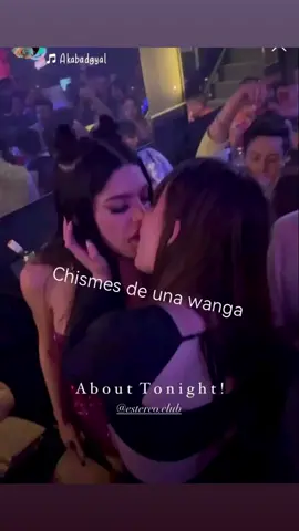 @Yery Mua @Yeri_muaOficial @Brian Villegas  yeri mua se besa con su amiga