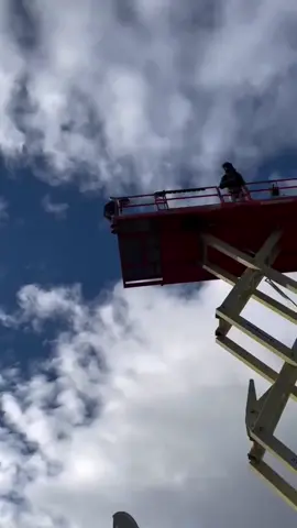 #parachuted #jump #brave 