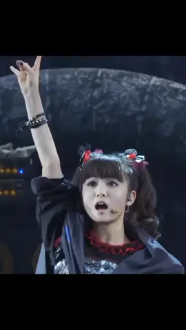 Just three ordinary girls.. BABYMETAL Wembley Arena 2016 @BABYMETAL_JAPAN #babymetal #babymetaljapan #sumetal #moametal #yuimetal #jpop #jpopfyp #foryou #fyp #fypシ゚viral 