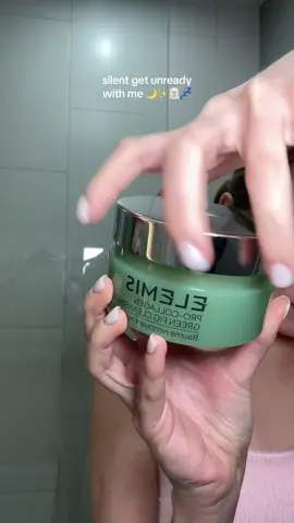 best moment of the day 🧖🏼‍♀️🌙💤 #unreadywithme #nighttimeroutine #nightroutine #removemakeup #skincareroutine #asmrsounds 
