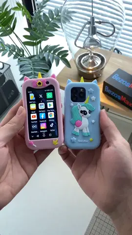 This mini smartphone adds a whole new level of fun to my life. #BezosMax #minismartphone #smartphone  #portable #daughtersoftiktok #momfollowparty #kids #gift 