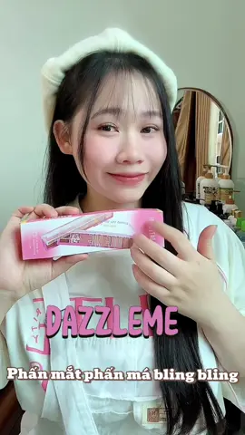 Tui tìm cho mấy bà đồ đã rẻ mà còn đẹp đây này #kimngan_koc #makeup #cacbuocmakeup #makeuptainha #bangphan #dazzleme #dazzlemebeauty #dazzlemeliptint #dazzlemepressedfoundation #makeuptutorial #phanmatdep#phanmat #dazzleme #phanmatnoidiatrung 