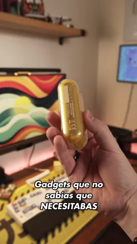 ¿Te ayudaría un gadget así? 🤔 En este primera parte de gadgets que no sabías que necesitabas, te muestro un reloj multifuncional con powerbank de @sharge_official    Enlace: bento.me/guayatuber #accesorios #iphone #android #powerbank #gadgets #tecnologia #setup