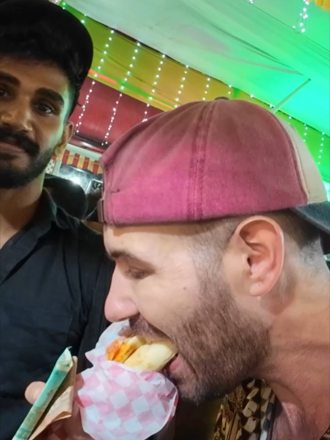 Funny Indian Guy Shares His Food With Me 🇮🇳 #Foodie #india #travel