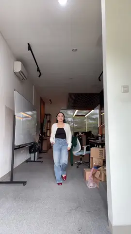 outfit ngantorrrr tudei!!! 🥰 #OOTD #officeoutfit #outfitkantor 