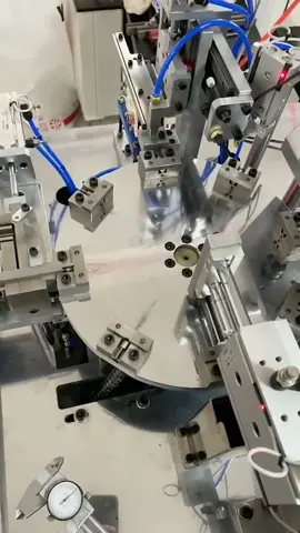 Automatic assembly #machining #manufacturing #automation #ingineering 