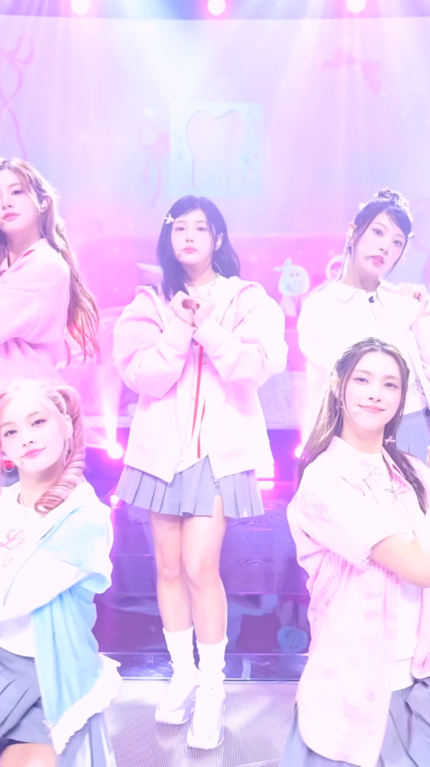 ILLIT * CHERISH MY LOVE * FANCAM * FOCUS CAM 4K * KPOP * GIRLS GROUP KPOP. #illitcherishmylove #ILLIT #cherishmylove #kpopfancam #fyp 