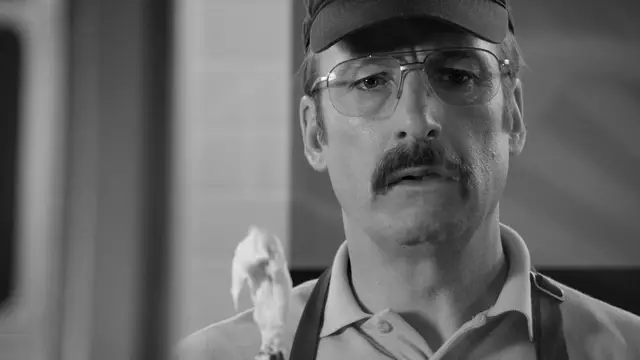 A pro lawyer stuck in retail #bettercallsaul  #breakingbad  #saulgoodman  #bettercallsaulclips  #breakingbadedit  #blackandwhite  #ambience  #tv 