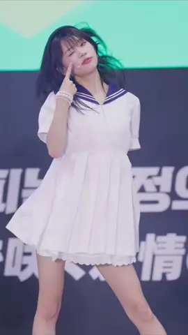 #moka | eu achei um boné do leebit LINDÍSSIMO , Mas eu sou jeongin utted 😭😭 #fancam #poycams #moots? #illit 