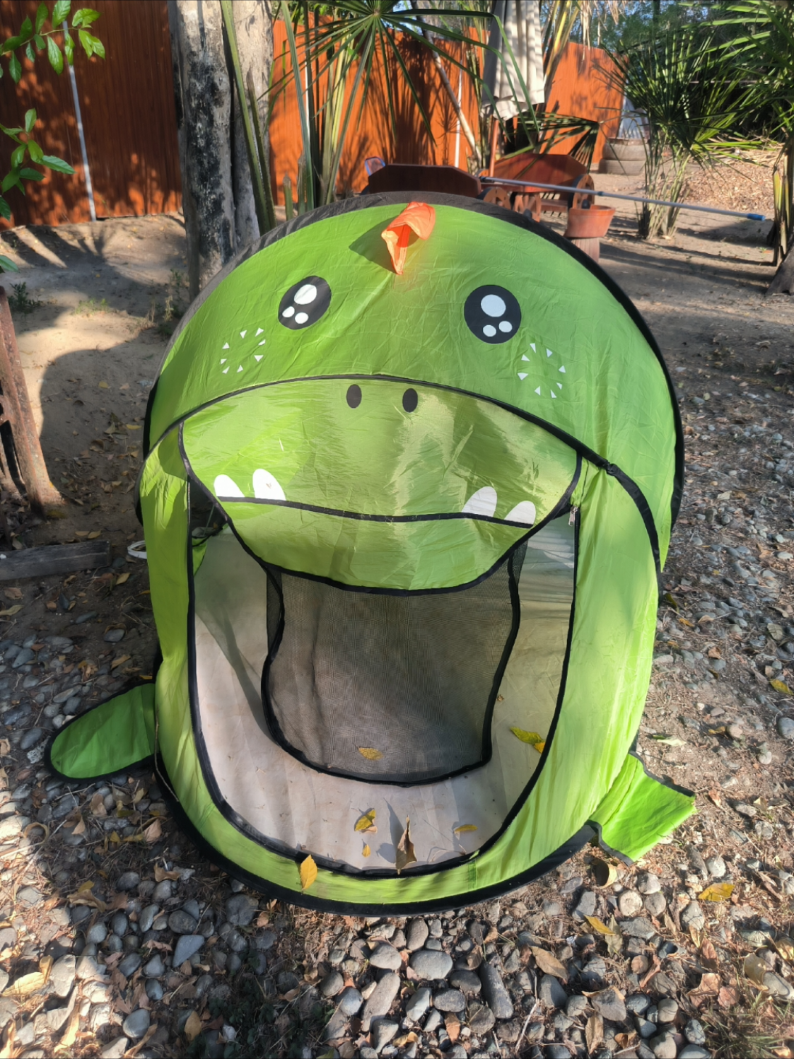 the Cute Dino tent. Added activity for kids this summer. ⛺ 🥰 #dinotent #tent #tentforkids #fyp #dinosaur #camp #camping #portabletent #foldabletent #kids #kidsactivity #Summer #summeractivities 