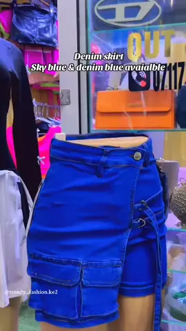 denim shorts available in size 27_34 