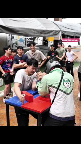 เมื่อไรเดอร์ไปแกล้งนักงัดข้อ #กายธนภัทร #guytanapat #งัดข้อ #armwrestling #งัดข้อให้เส้นจม 