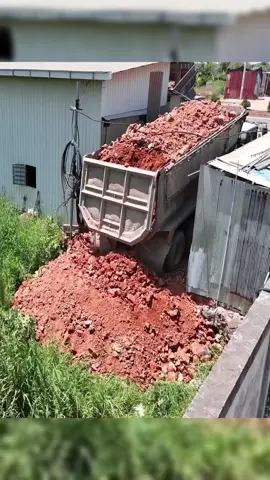 #construction #dumtruck #bulldozer 