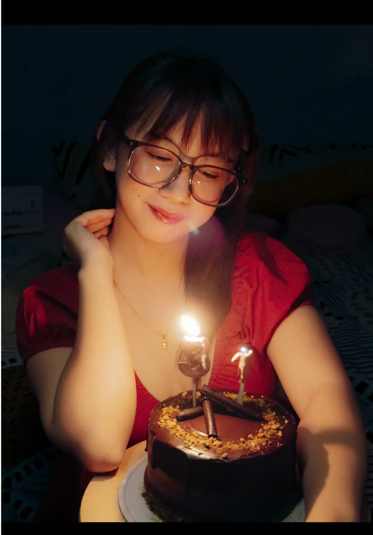Switched the candle, not the spark. 💁🏻‍♀️✨ Thirty-won and still winning. 🌸🩵 #latepost #happybirthdaytome #julybaby #leo #thirties #millennialsoftiktok #fyp #bellac0va #90skids  #pistachio #caramia @Caramia Cakes & Gelato 