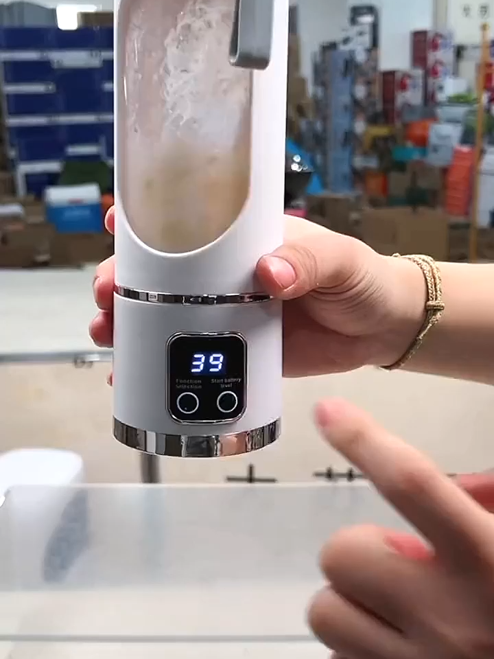#便携榨汁机杯推荐 数显榨汁杯USB充电便携式一键启动【品质高货】备##水果榨汁机 #好物推荐🔥