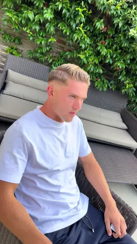 Fresh trim, fresh chapter ✂️🔥 Honoured to get my bro ready for his very first Premier League game with Arsenal. Big season ahead 🔴⚪️ Proud of how far you’ve come, but even more excited for the future. ✨  #Gyokeres #Arsenal #AFC #fyp #foryoupage 
