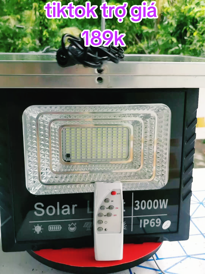 #đèn năng lượng mặt trời 3000w #đèn năng lượng mặt trời #xuhuong #suhuongtiktok #trongtaireview89 @TRỌNG TÀI REVIEW @trọng tài review 89 @trọng tài review 89 @trọng tài review 89 