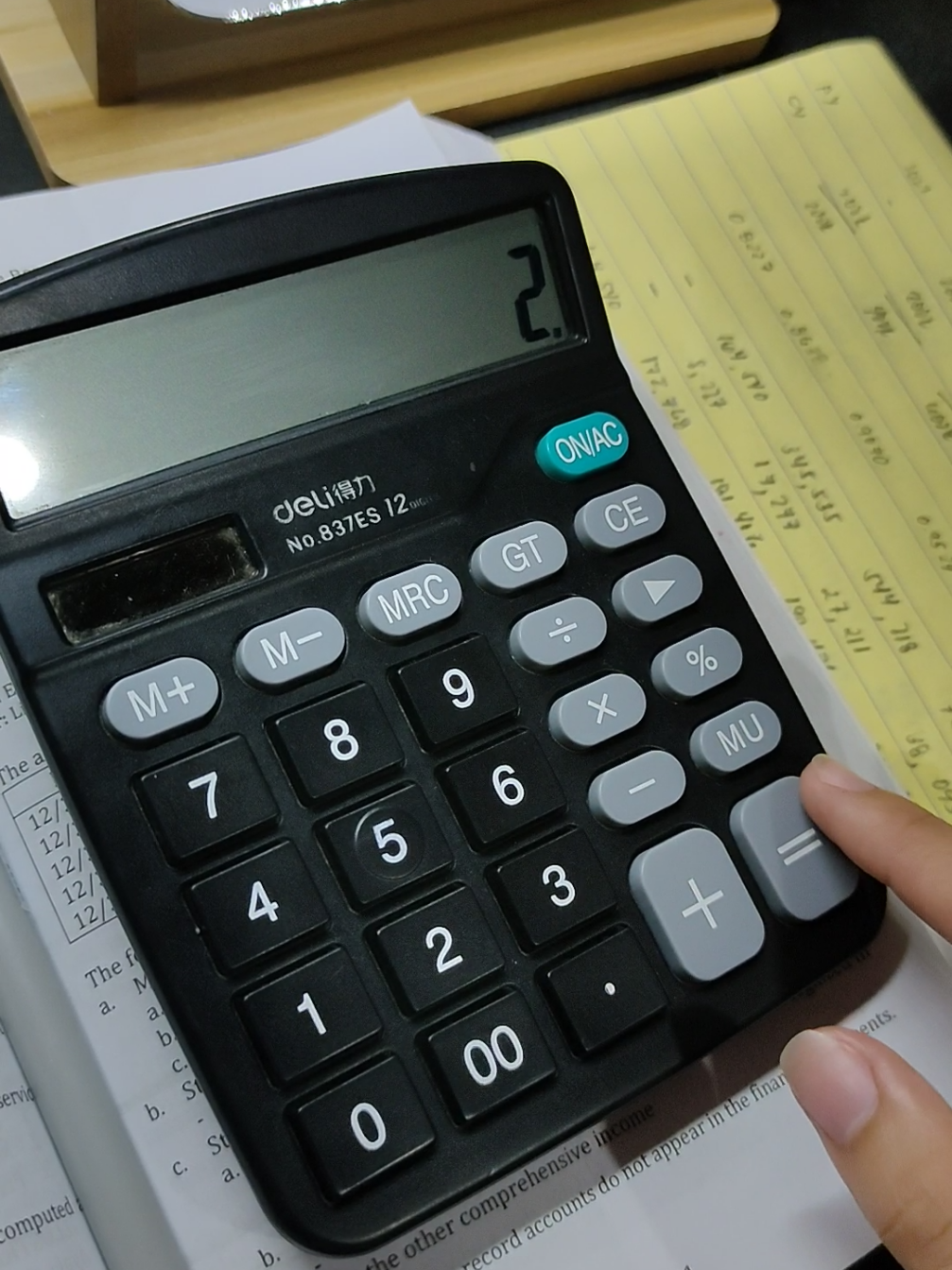 gurllll, ngayon ko lang nalaman na ganito lang magcompute ng exponents (?) using basic calculator?!! 😭
