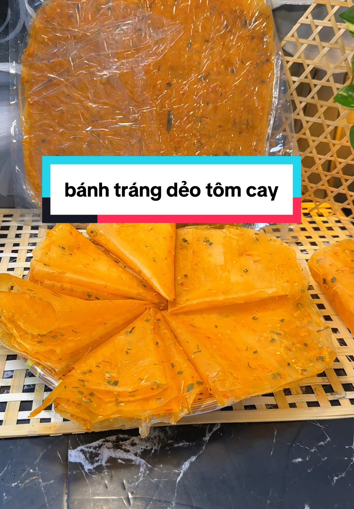 Trả lời @hoangnguen248  dạ mời mn bánh tráng dẻo tôm cay Tây Ninh ạ. #ancungtiktok #food #duyenoioi #reviewfood #banhtrangdeotomcay #banhtrangtayninh 