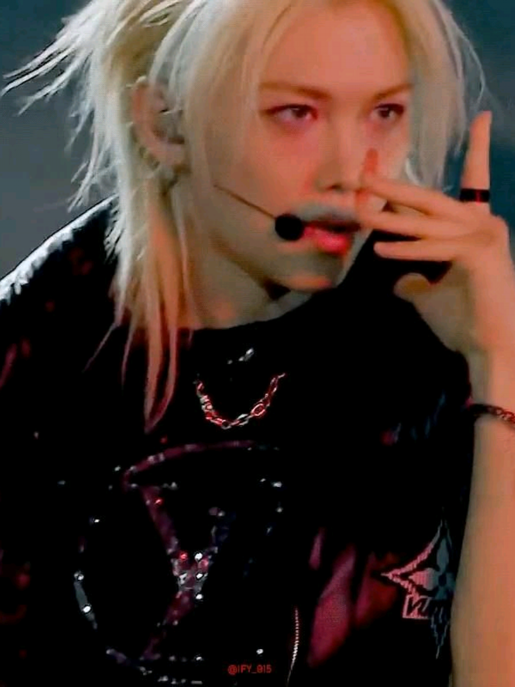 FELIX - REV IT UP Performance ❤️‍🔥 #felixstraykids #felix #kpopfyp #felixedit #yongbok 
