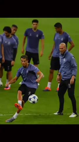 All eyes were on the goat 👀 🥶#ronaldo #cr7cristianoronaldo #thegoat #football #fyp 