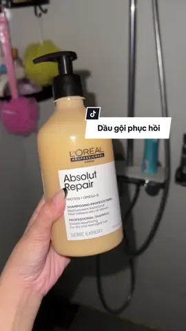 Dầu gội phục hồi tóc hư tổn L'OREAL ABSOLUTE REPAIR - thành phần chính từ các protein hạt diêm mạch vàng, lấp đầy các khoảng hư tổn của tóc, giúp tóc suôn mượt... #lorealprofessionnel #lorealabsolutepair #diemmachvang #daugoiloreal