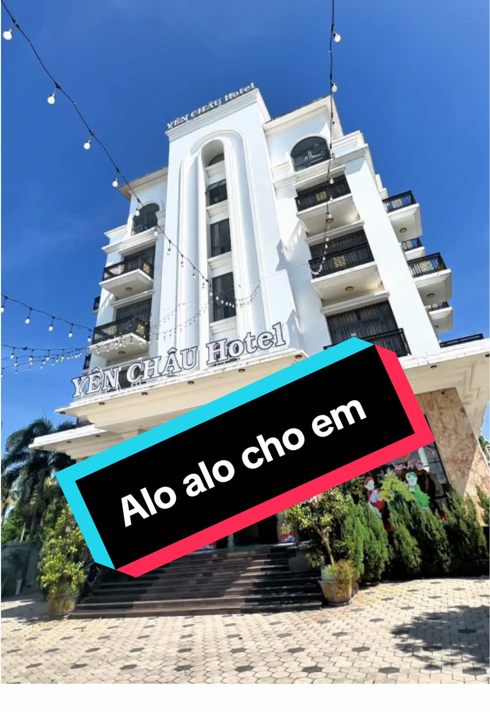 Yên Châu luôn trong tư thế sẵn sàng để phục vui quý khách #khachsan #hotel #chaudoc #chuabanuisam #yenchau