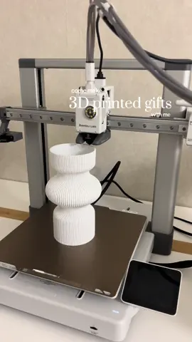come make 3D printed gifts with me 🤍 I loved creating these simple gift ideas with the Bambu Lab A1 Combo ✨ @BAMBULAB Official has their lowest prices ever for Black Friday, and if you subscribe now you can even win a Bambu Lab H2C 😍 link in my bio 🤍 Filament I used: Bambu PLA Marble #bambulab #bambuletsmakeit #3dprinting #3dprint