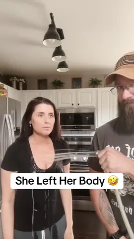 Women are impressive 🔥😂☠️ #couple #marriage #funny #prank 