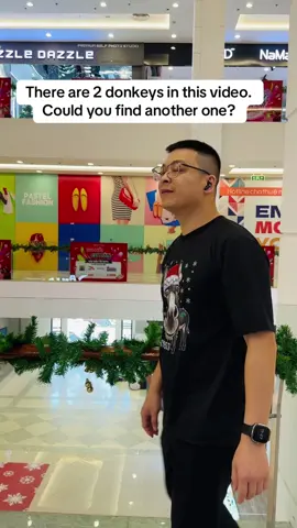 This is so hilarious  #funnyshirts #funnydonkey #christmasoutfit #christmasshopping 