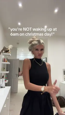 YES I am. #christmasday#6am#relateable #funny#fyp#viral#morning