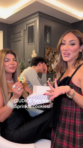 THE TIME HAS COME… GIUDICE FAM TRIES @LetsSprinkleByMG !!! 💗💗💗 @Teresa Giudice @Melissagorga @giagiudice 