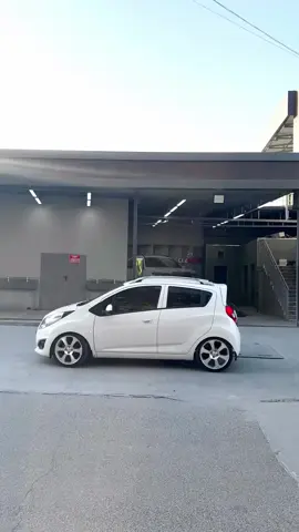 🎯 CHEVROLET SPARK – 2011 🚗 Қозғалтқыш: 1.0L ⚙️ Қорабы: АКПП 🛣 Пробег: 194,000 km 🎨 Түс: Ақ 🔹 Жетек: Алдыңғы ✨ Бұл жай көлік емес — сенің келесі қадамың ✨ Қазір қарап отырсың, аз уақыттан кейін рөлінде отырасың ✨ Арманың қол жетпес емес, ол дәл осы жерден басталады 🚀 Тегін тест-драйвқа жазылыңыз! 📞 +7 776 014 73 04 📍 Түркістан қаласы, Қазыбек би 9/10 #ChevroletSpark #КөлікСату #ТестДрайв #KazakhstanCars #СатыпАлу 