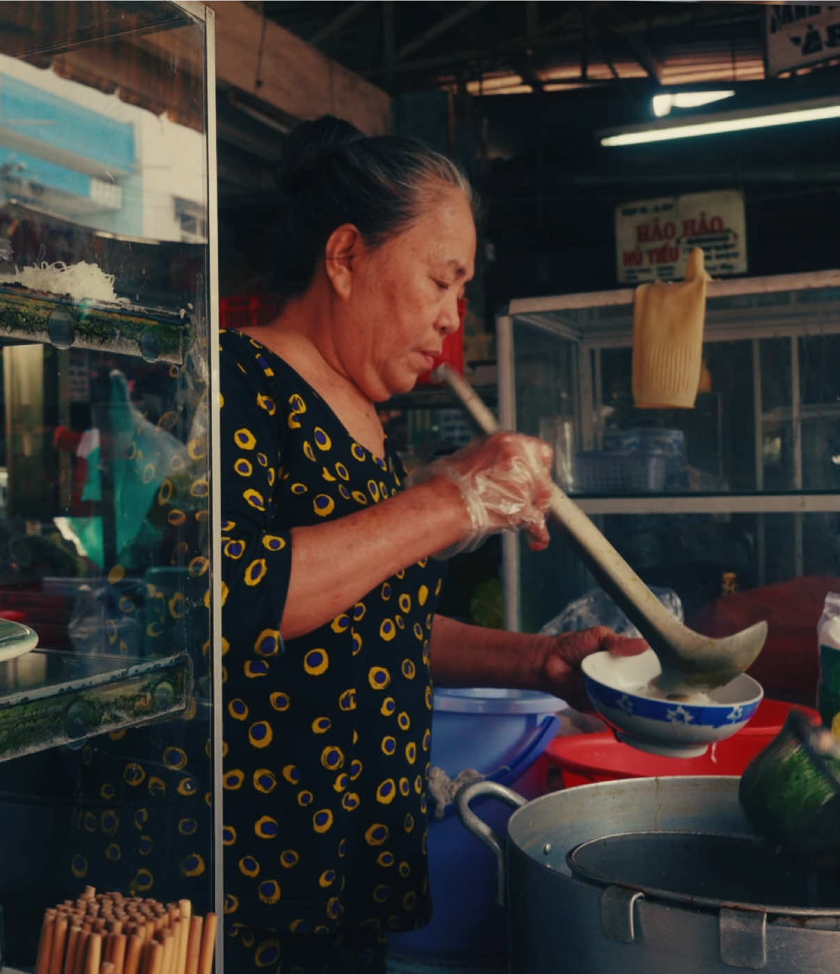 Đố ai bít chợ gì lunnn #saigon #cinematicvideo #saigoncinematic 