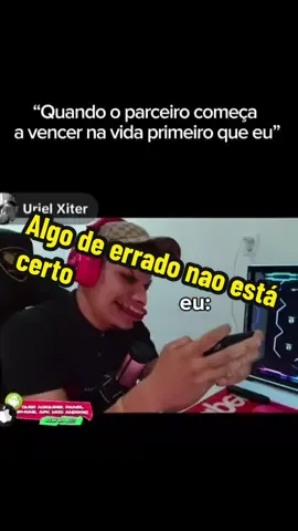 Diabos é isso véi kkkk #urielxiter #fyp #freefire 
