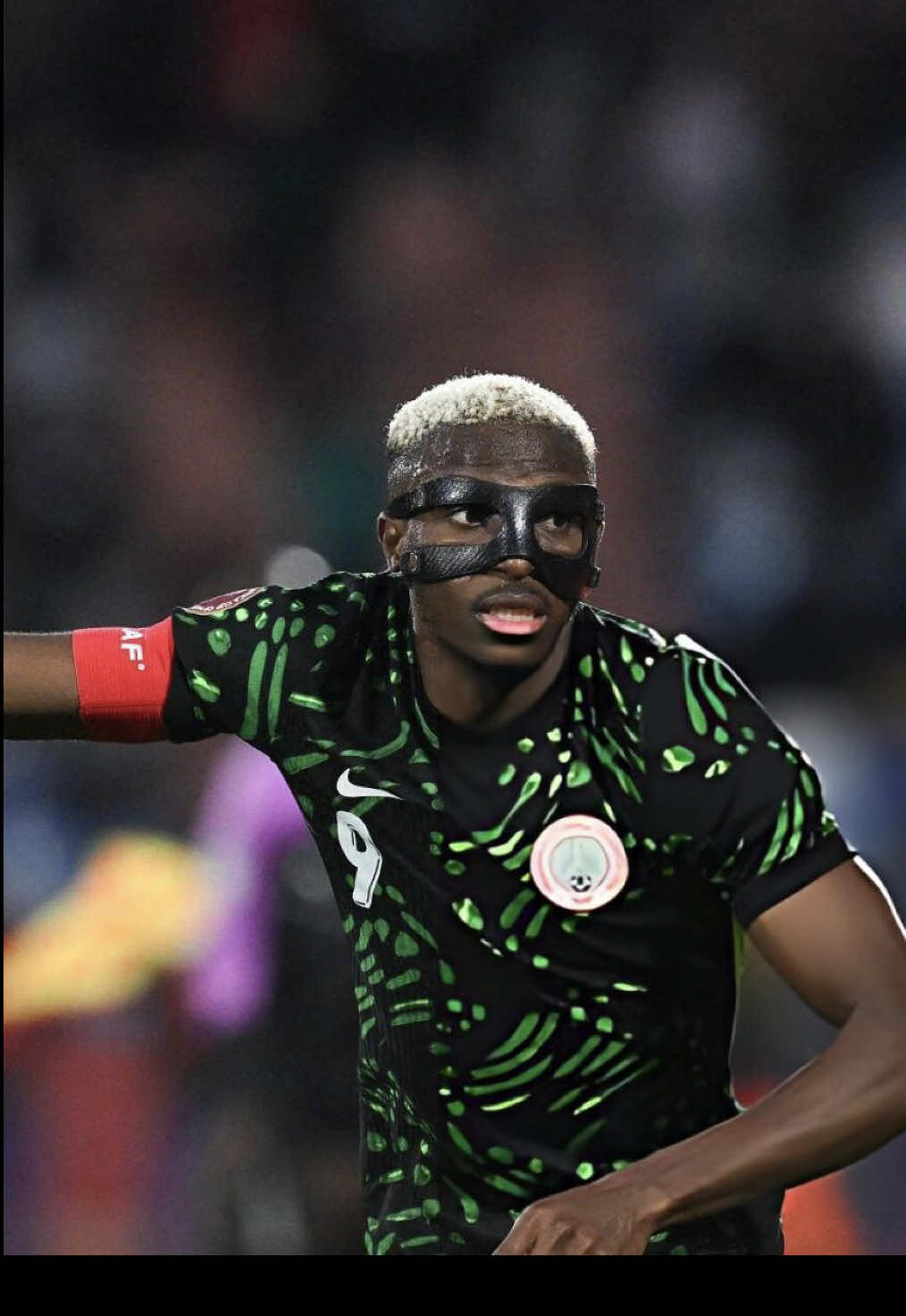 Victor Osimhen puts his head in the game. 🇳🇬⚽️ #TotalEnergiesAFCON2025 | #WePlayDifferent