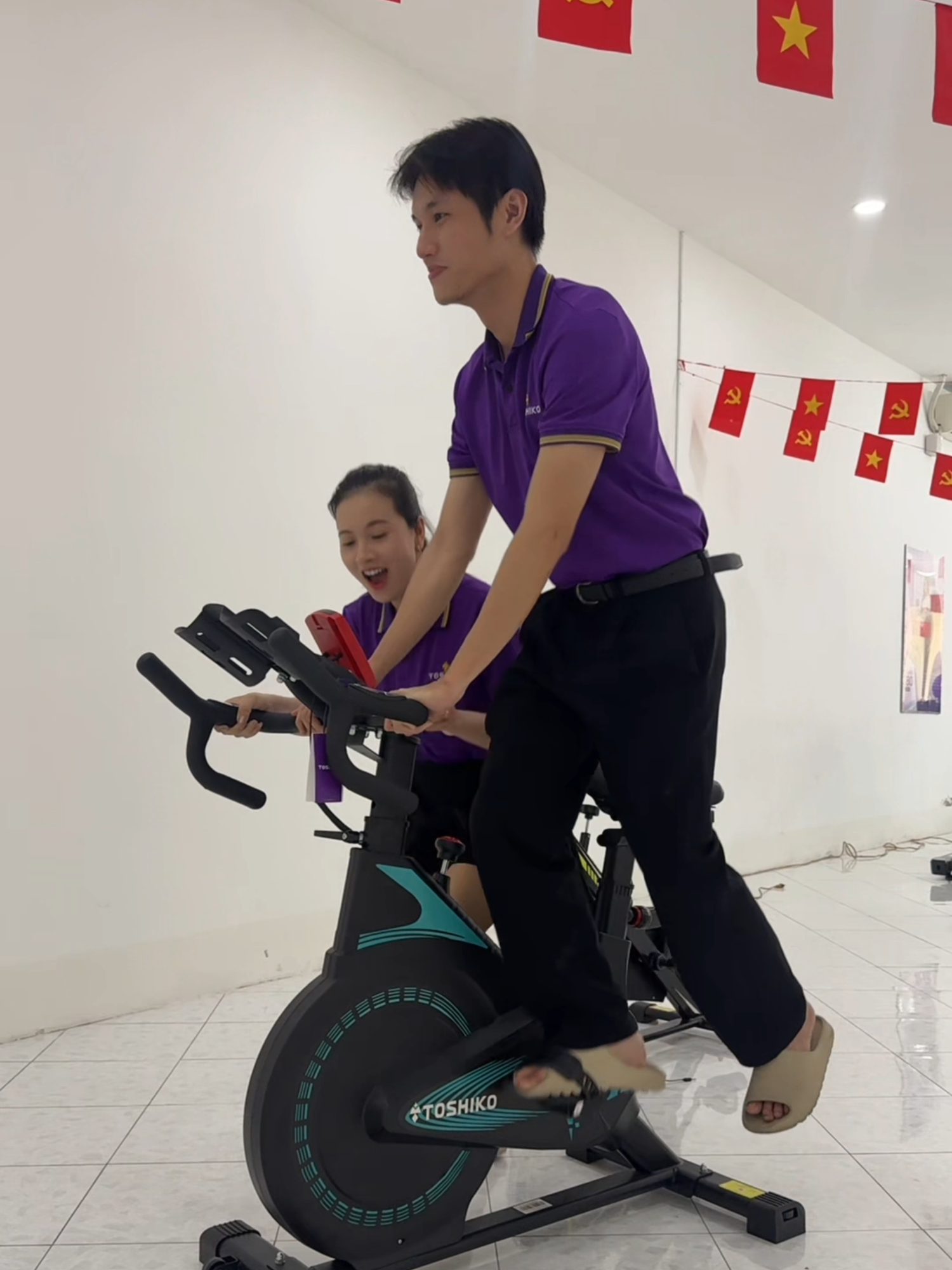 POV: Khách hỏi xe đạp tập bên em có bền hem #toshiko #viral #giaitri #xedaptap