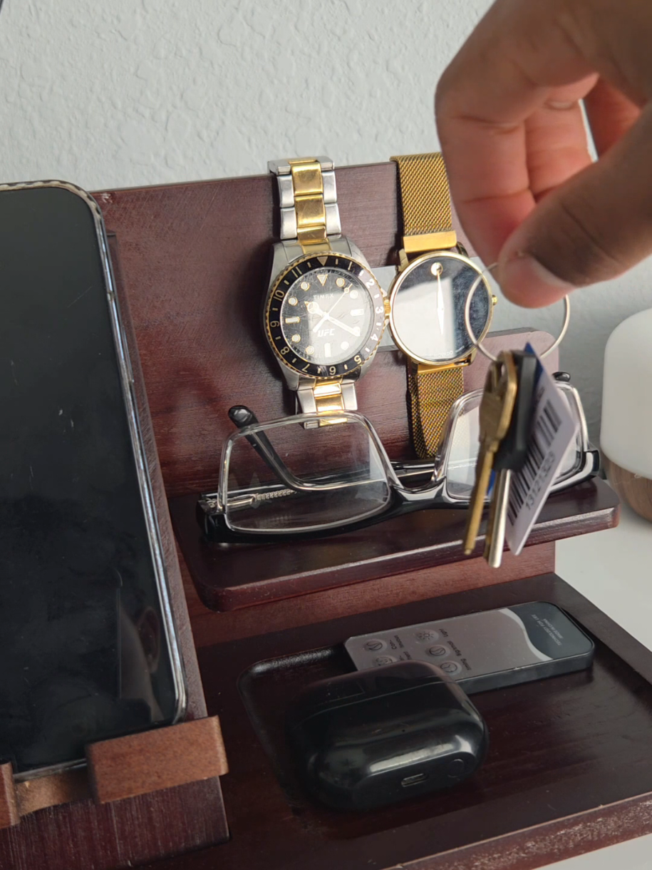 Every disorganized person needs this desk organizer  #desksetup #deskorganizer #deskorganization #setup 