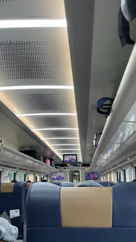 Nih ada mentahan lagi buat prank temen 😅 #keretaapiindonesia #kai121 #tasikmalaya 
