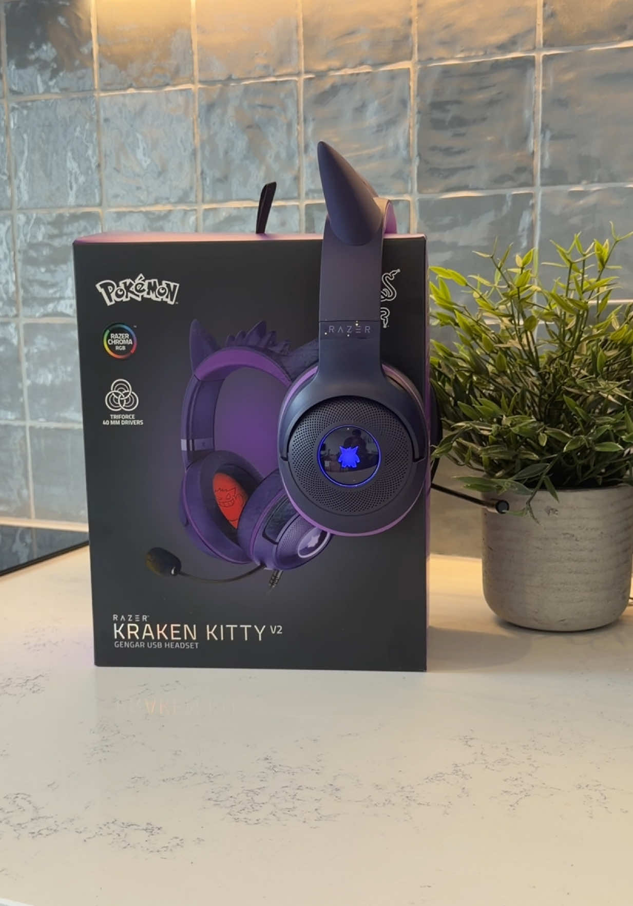 The @Razer UK x Pokémon collaboration is now on TikTok! 🤩👏🏽 #pokemon #razergaming #gengar #headset #GamingSetup 