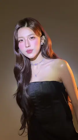 Make nhẹ cho em gái Lamoon dự sự kiện đầu năm của YSL 🌸🌸🌸 💄Huyền 👩🏼Gia Nhi Nguyễn #LAMOON #huyenlemakeup #xuhuong #xh #makeup 