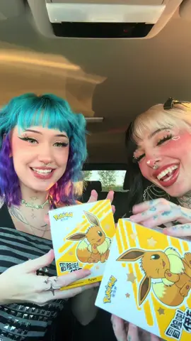 blind box opening that we never posted 😝 i miss her @𝔠𝔯𝔲𝔢𝔩𝔩𝔞 ♡ 