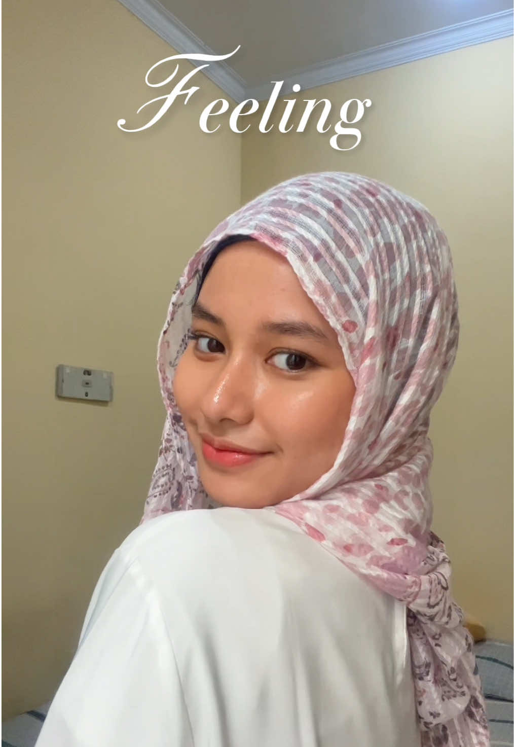 shout out to all of my hijabi girlies out there #hijab #4u 