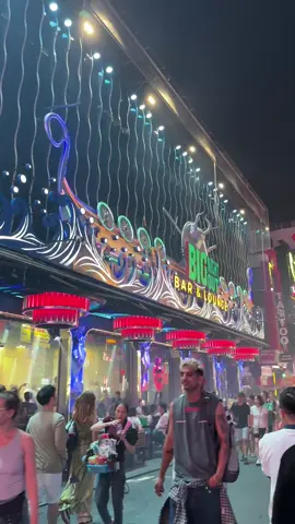 Phố đi bộ bùi viện #saigon #langthangsaigon #buon_tam_trang 