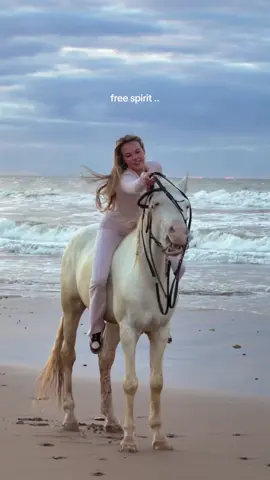 #horses #equestrian #foryou #viral #galop 